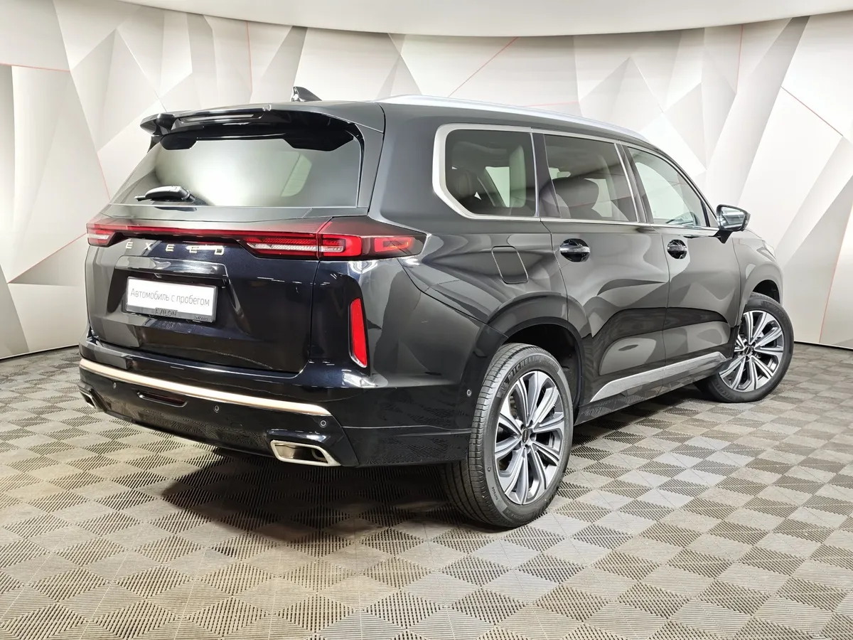 EXEED VX 2.0 AT AWD (249 л.с.) 7 мест President Черный в АВИЛОН. Слайд №2