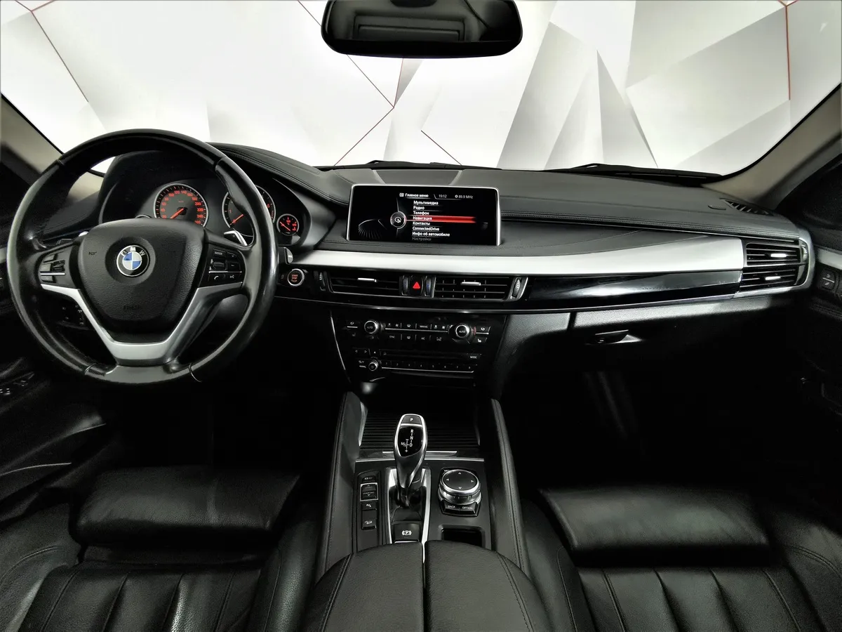 BMW X6 xDrive35i Steptronic (306 л.с.) Белый в АВИЛОН. Слайд №11