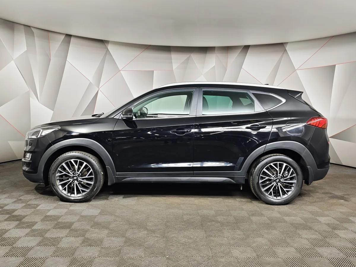 Hyundai Tucson 2.0 (150 л.с.) MPi-6AT-4WD Black & Brown Черный в АВИЛОН. Слайд №5