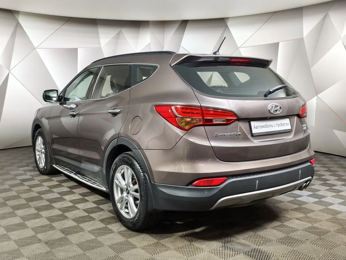 Hyundai Santa Fe 2.2 CRDi MT (197 л.с.) Коричневый в АВИЛОН. Слайд №4