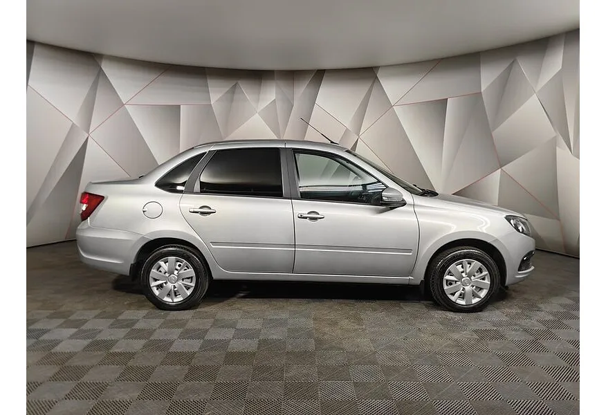ВАЗ (Lada) Granta 1.6 MT 16 кл (106 л.с.) Серый в АВИЛОН. Слайд №6