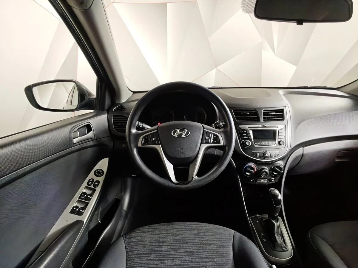 Hyundai Solaris 1.6 AT (123 л.с.) Comfort Синий в АВИЛОН. Слайд №17
