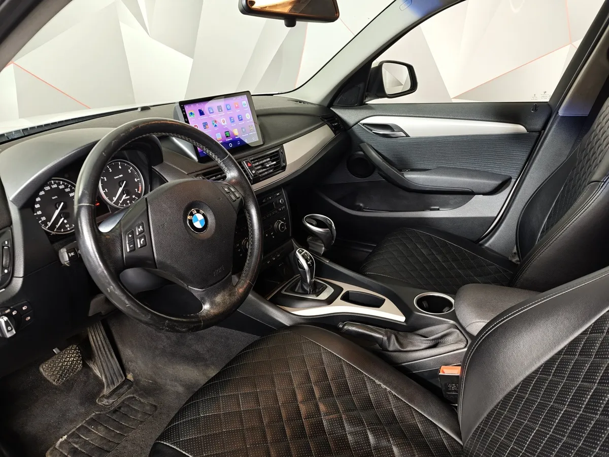 BMW X1 xDrive20i AT (184 л.с.) Белый в АВИЛОН. Слайд №12