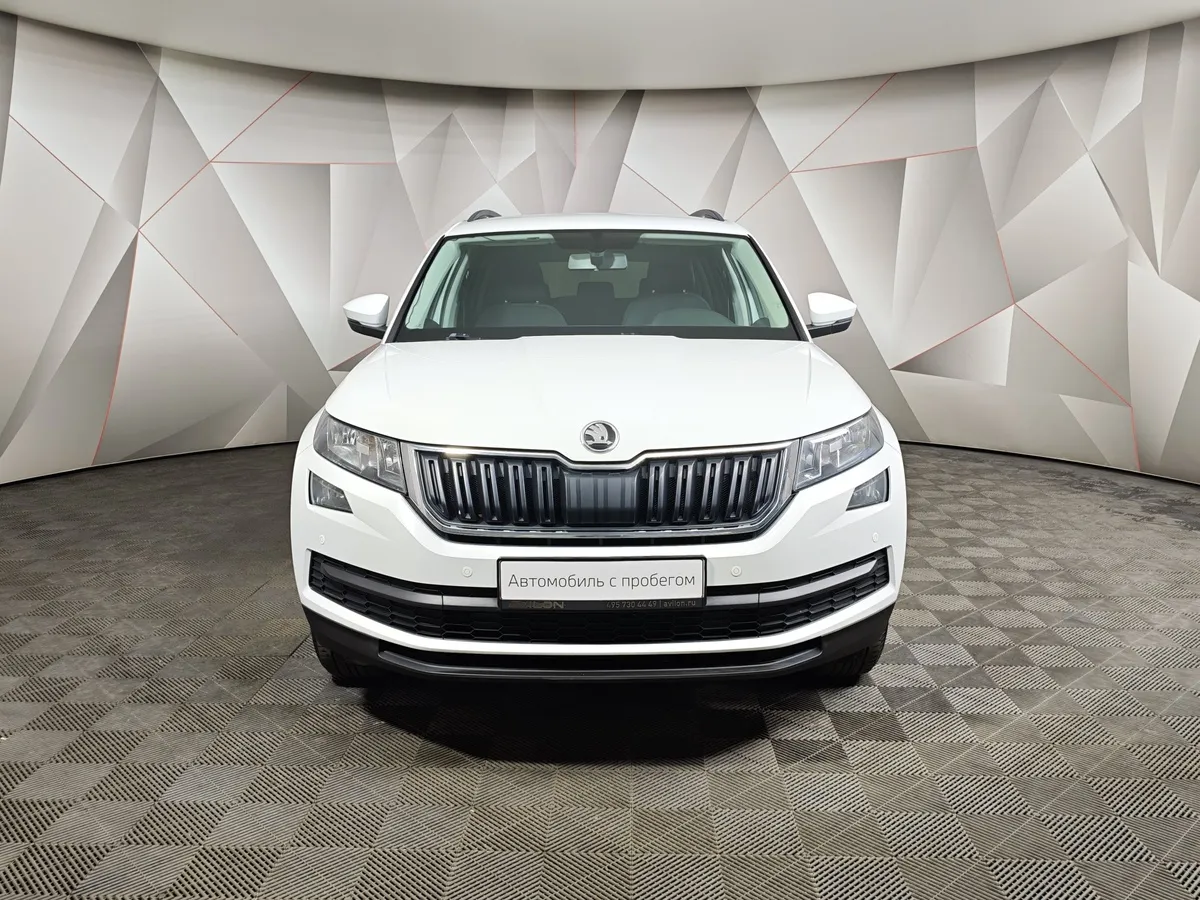 Skoda Kodiaq 1.4 TSI DSG 4X4 (150 л.с.) Белый в АВИЛОН. Слайд №7