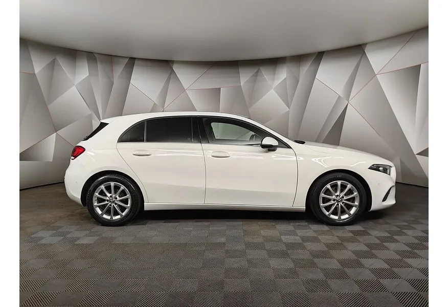 Mercedes-Benz A-Класс A 200 7G-DCT (150 л.с.) Style Белый в АВИЛОН. Слайд №6