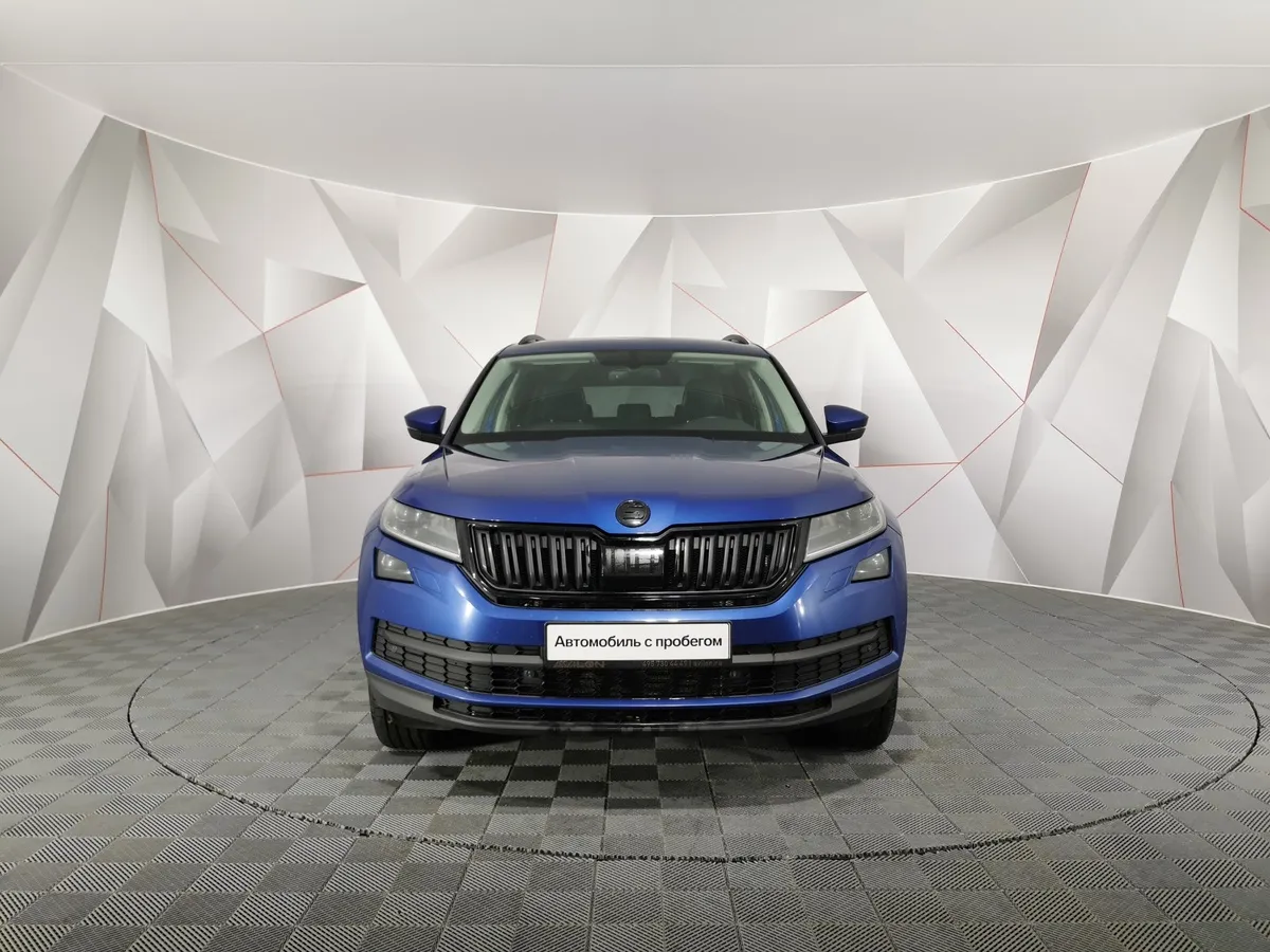 Skoda Kodiaq 2.0 TSI DSG 4X4 (180 л.с.) Синий в АВИЛОН. Слайд №7