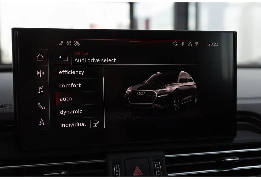 Audi Q5 L 2.0 TFSI S tronic quattro (245 л.с.) Luxury Dynamic Белый в АВИЛОН. Слайд №14