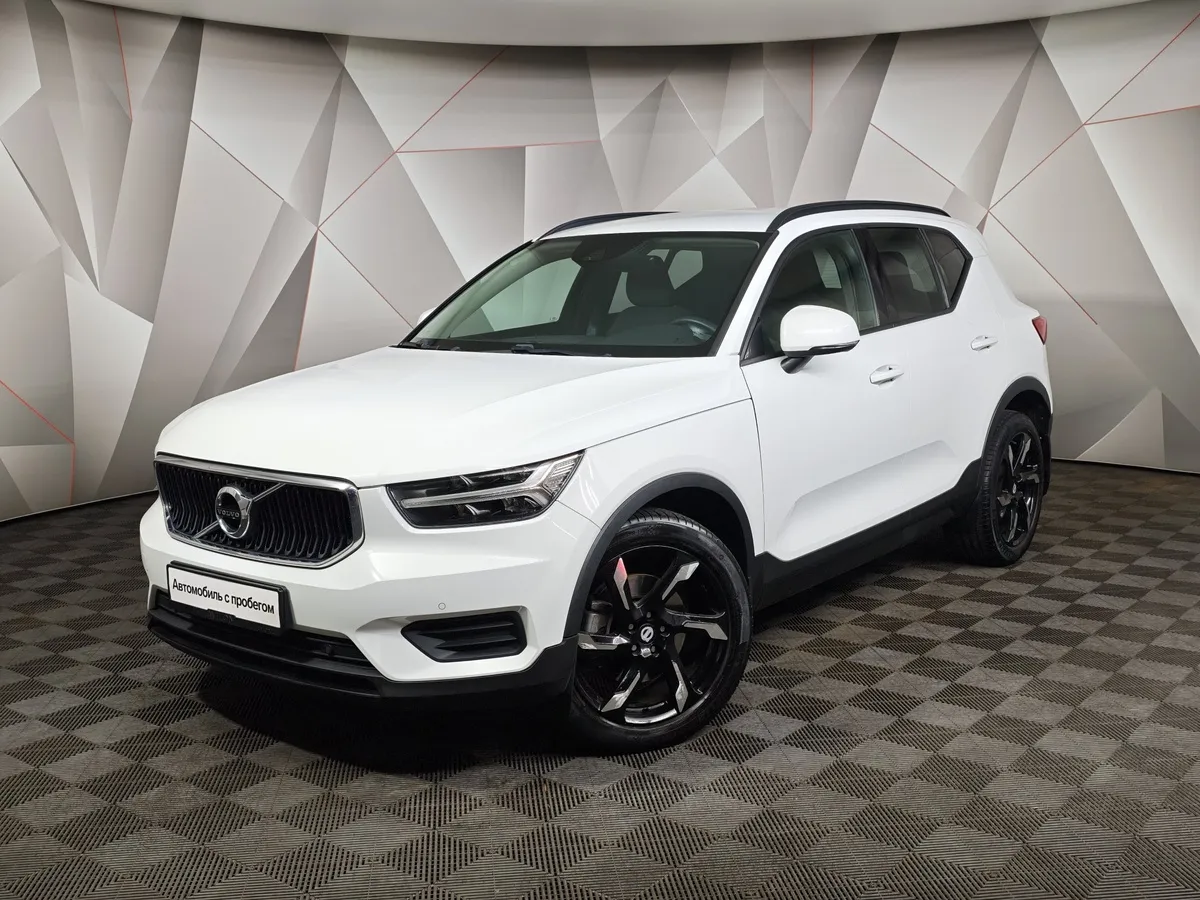 АВИЛОН - Volvo XC40 2.0 D3 Drive-E AT AWD (150 л.с.) Momentum Белый - slide 10162566
