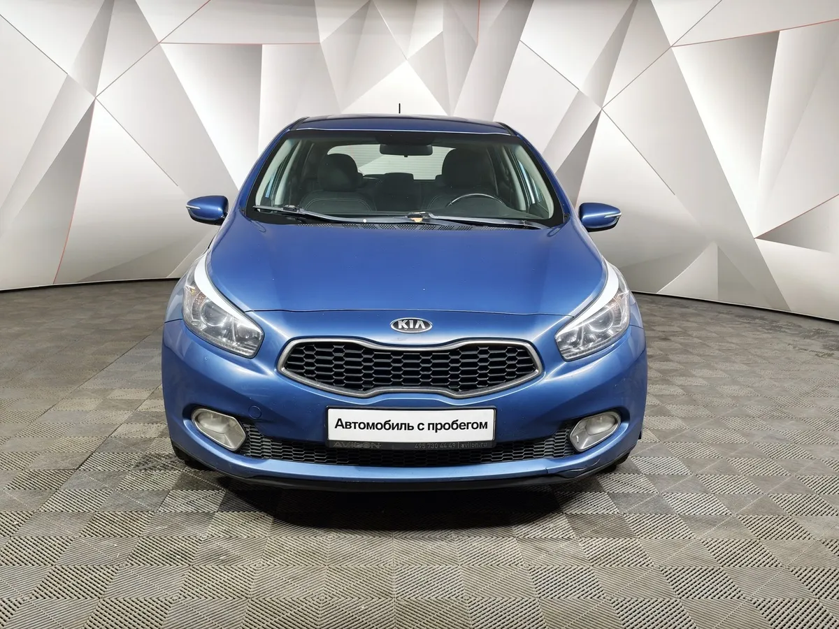 Kia Ceed 1.6 AT (129 л.с.) Синий в АВИЛОН. Слайд №7