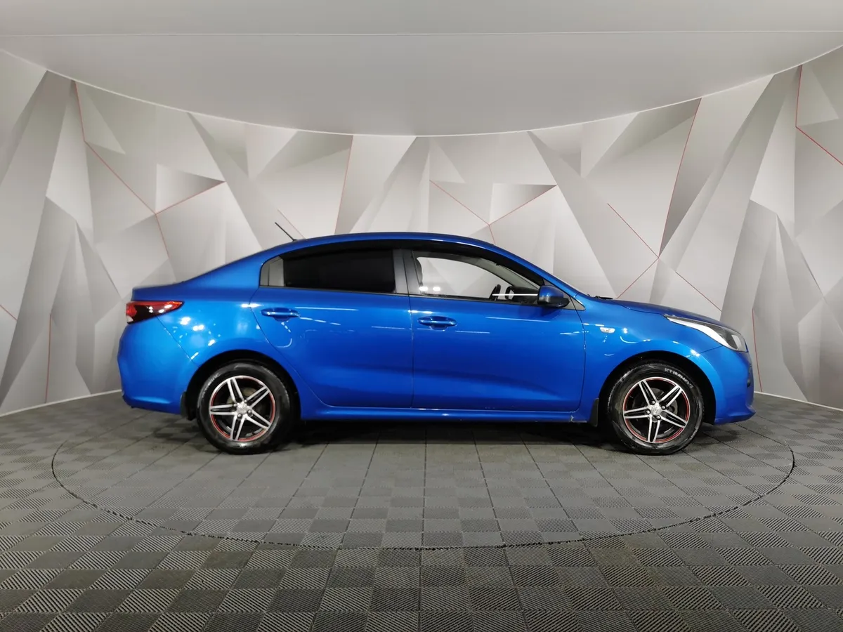 Kia Rio 1.4 AT (100 л.с.) Синий в АВИЛОН. Слайд №6