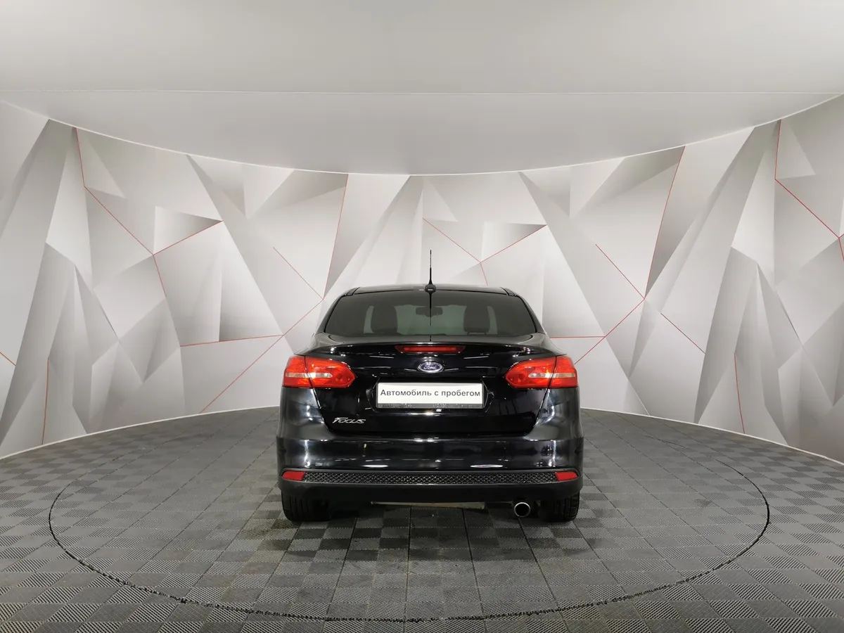 Ford Focus 1.5 EcoBoost AT (150 л.с.) Titanium Черный в АВИЛОН. Слайд №8