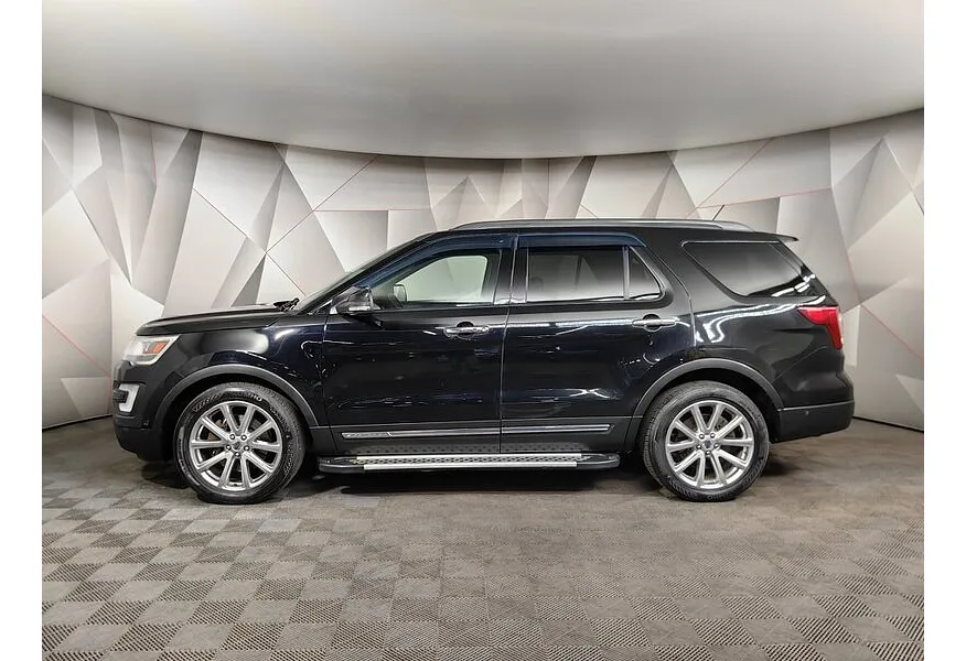 Ford Explorer 3.5 SelectShift 4WD (249 л.с.) Limited Plus Черный в АВИЛОН. Слайд №5