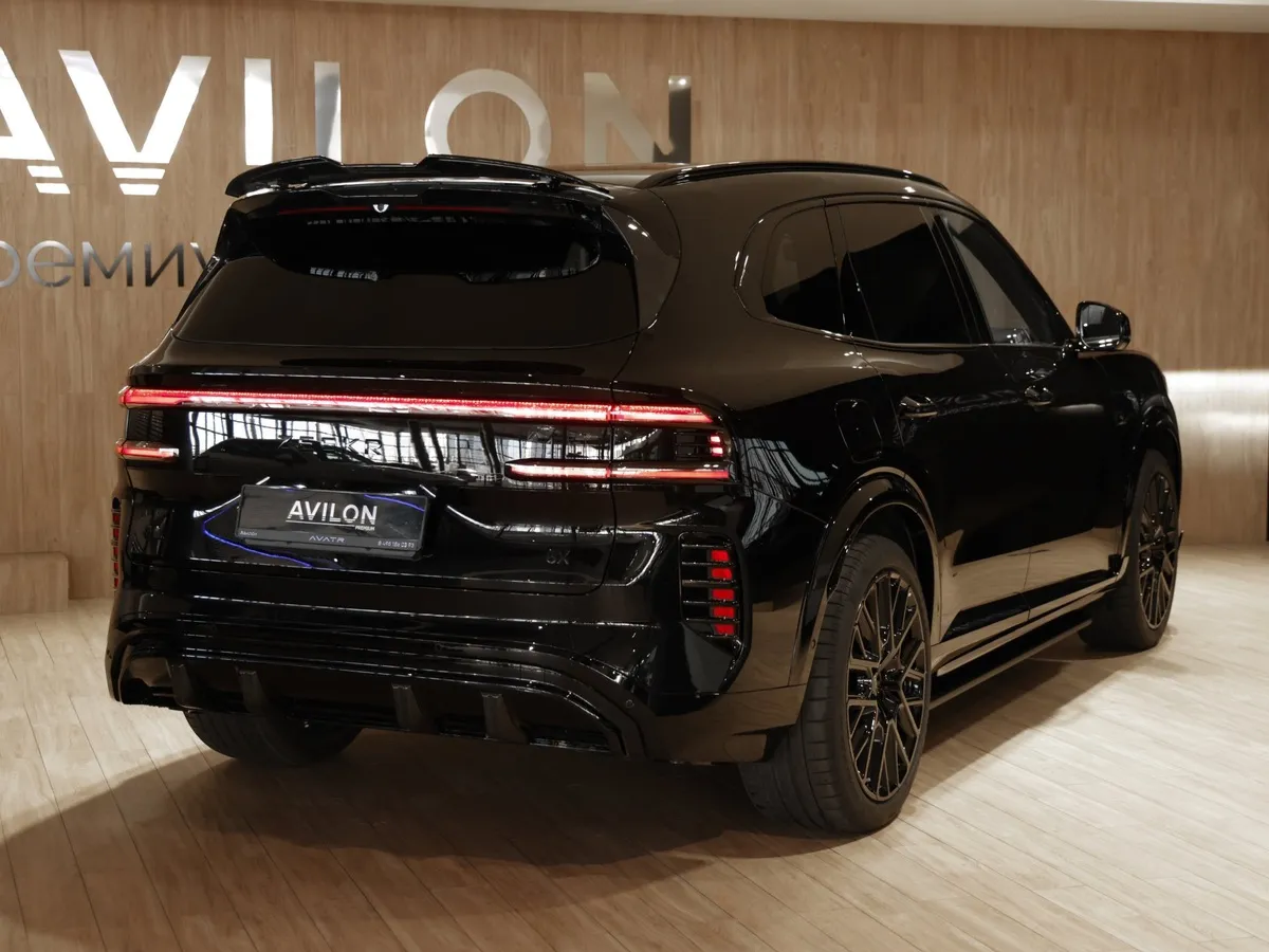 Zeekr 8X Dawn 2.0h AT 4WD (1401 л.с.) Yao Ying Черный в АВИЛОН. Слайд №8