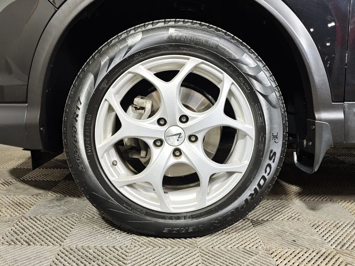 Nissan Qashqai 2.0 CVT AWD (144 л.с.) Черный в АВИЛОН. Слайд №9