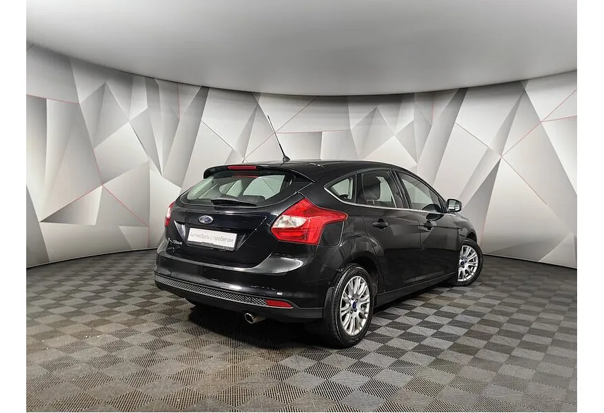 LIVE. Слайд №8