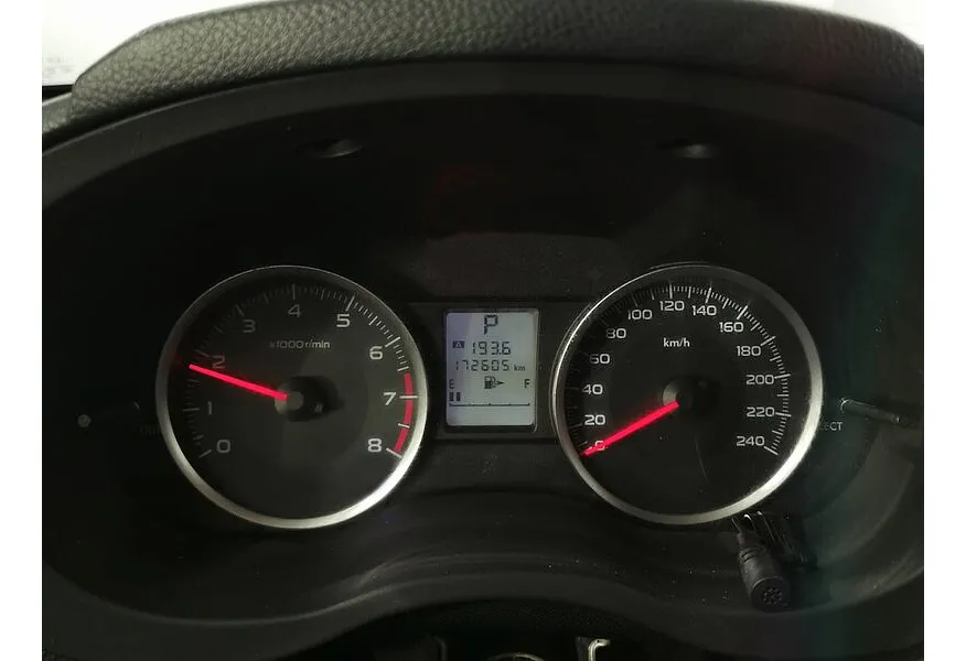 Subaru XV 1.6 CVT AWD (114 л.с.) Зеленый в АВИЛОН. Слайд №18