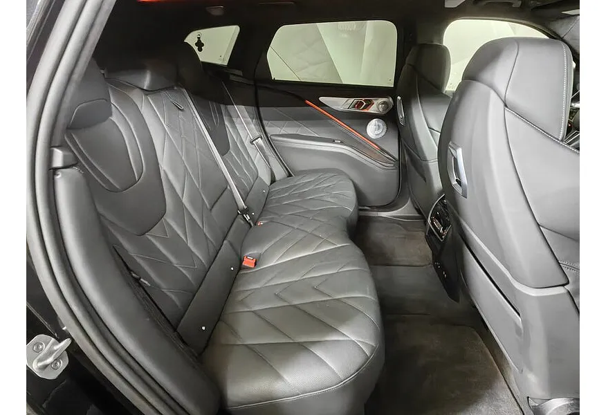 BMW XM 4.4 xDrive Plug-in-Hybrid Steptronic (653 л.с.) Черный в АВИЛОН. Слайд №14