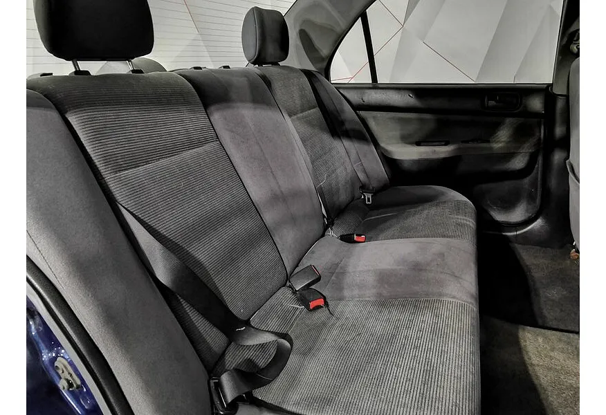 Mitsubishi Lancer 1.6 AT (98 л.с.) Синий в АВИЛОН. Слайд №15