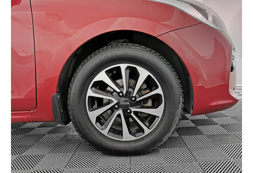 Kia Rio 1.6 AT (123 л.с.) Красный в АВИЛОН. Слайд №9