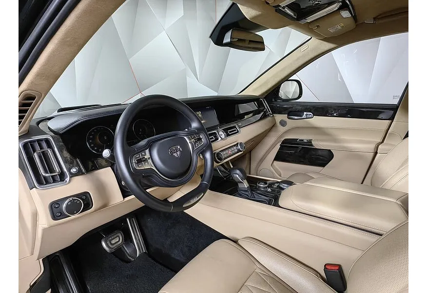 АВИЛОН - AURUS Senat 4.4 AWD AT (598 л.с.) Черный - slide 15