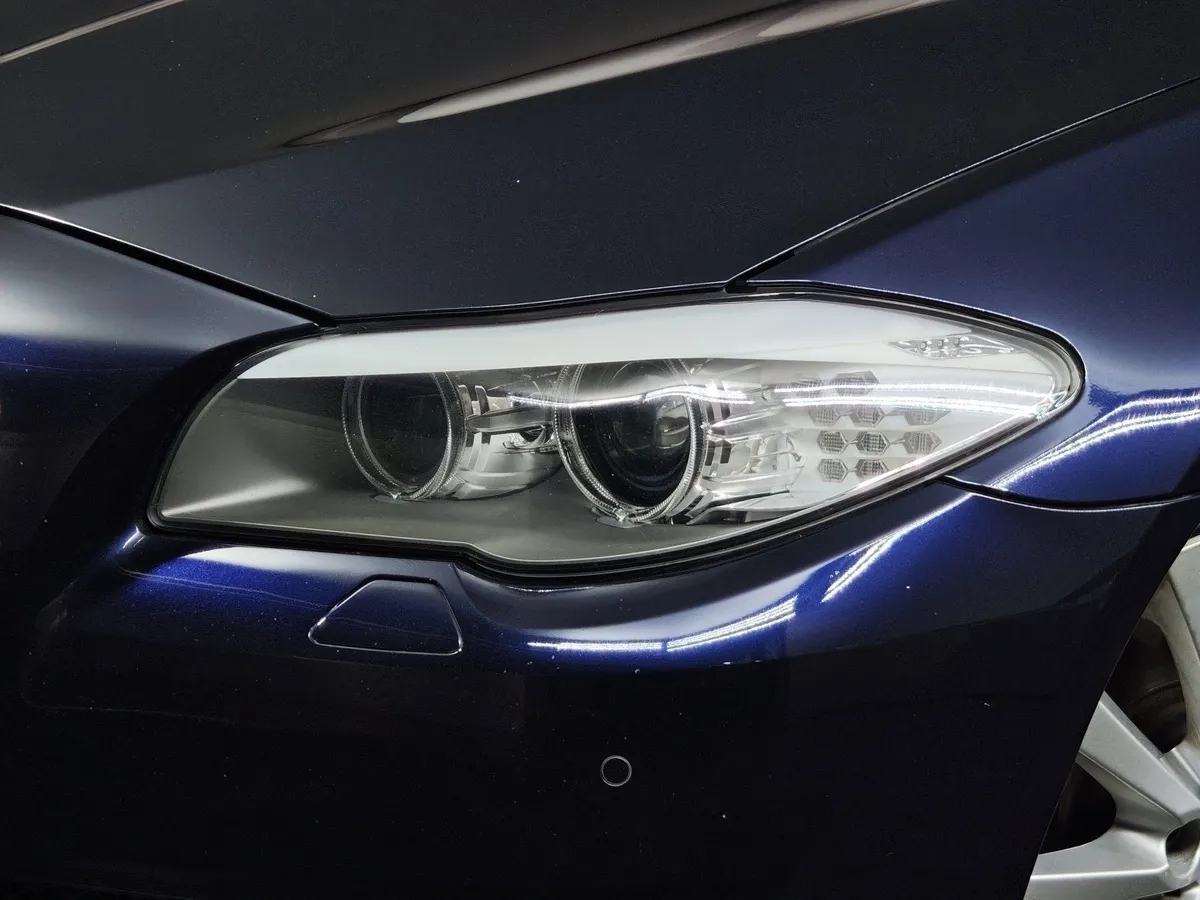 BMW 5 серия 528i xDrive Steptronic (245 л.с.) Синий в АВИЛОН. Слайд №8