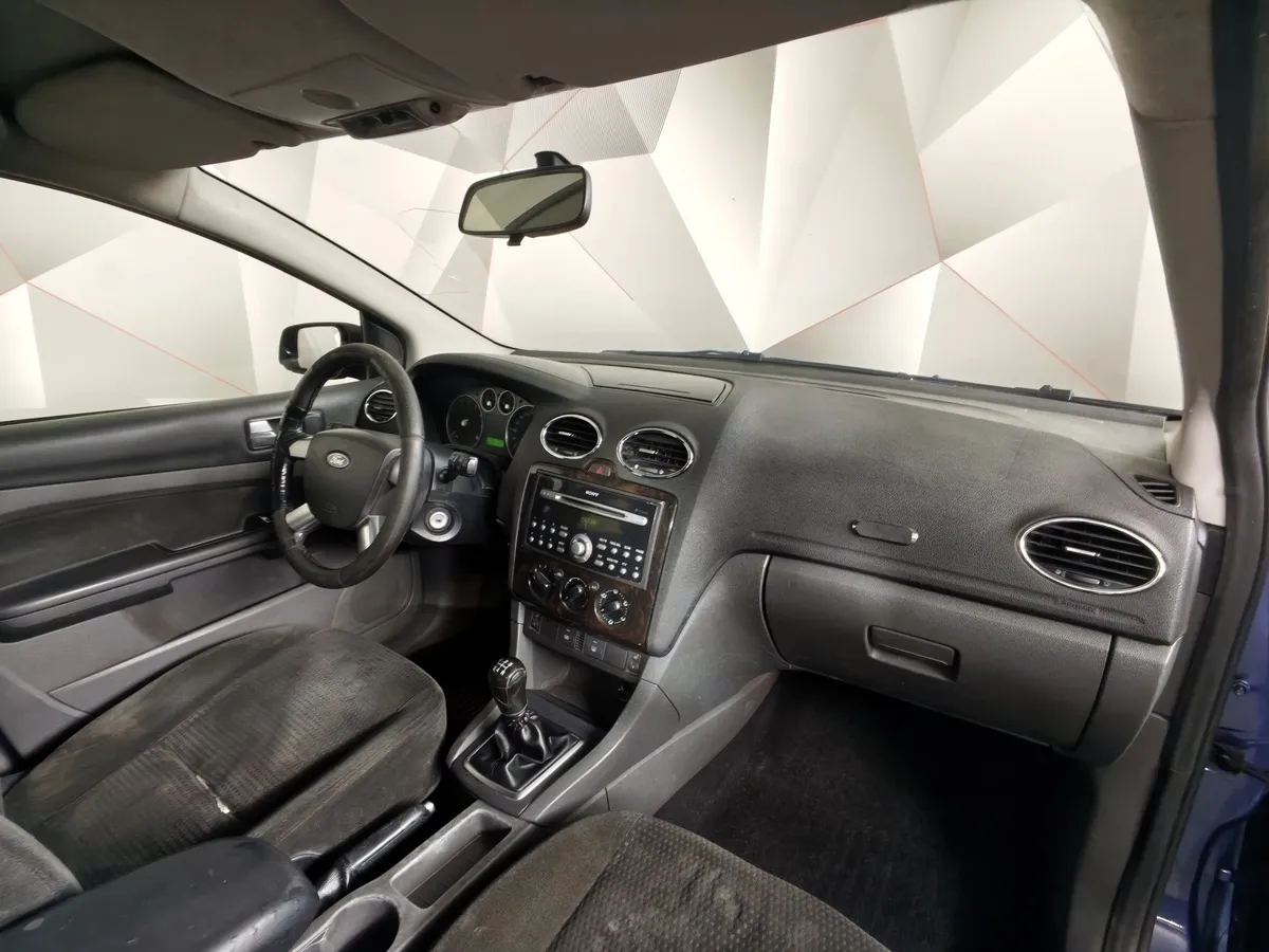 Ford Focus 1.6 MT (116 л.с.) Ghia Синий в АВИЛОН. Слайд №11