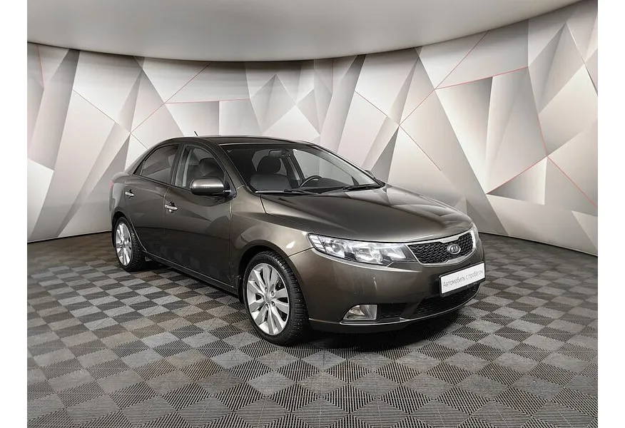 АВИЛОН - Kia Cerato 2.0 AT (150 л.с.) Коричневый - slide 1