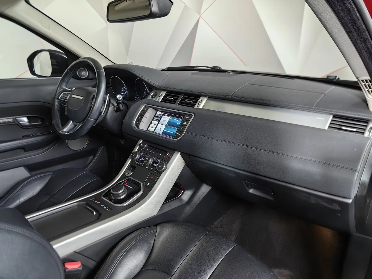 Land Rover Range Rover Evoque 2.0 Si4 AT AWD (240 л.с.) СПЕЦИАЛЬНАЯ СЕРИЯ LANDMARK Красный в АВИЛОН. Слайд №13