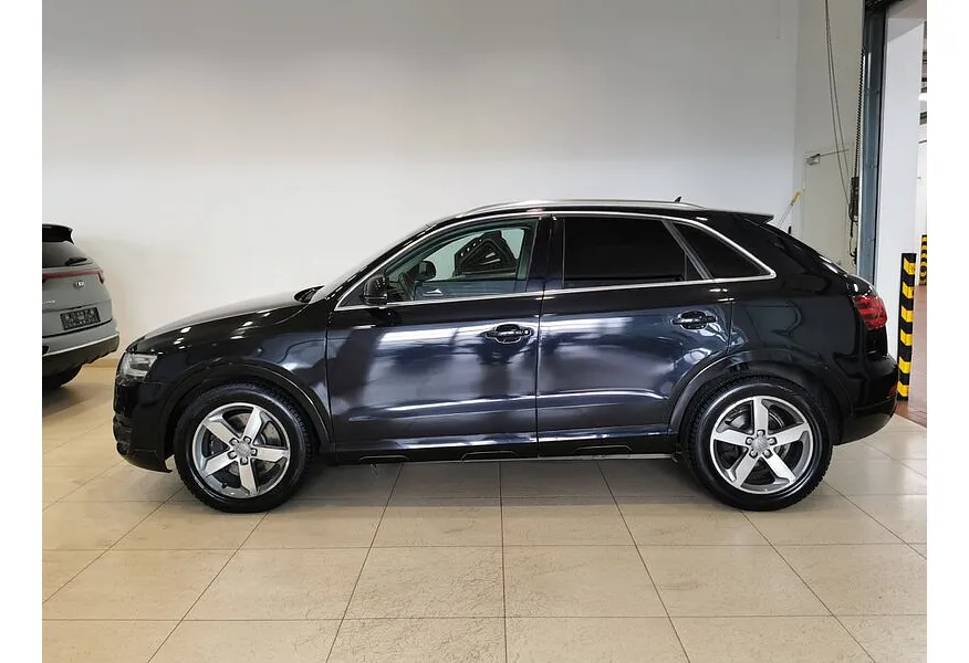Audi Q3 2.0 TFSI quattro S tronic (170 л.с.) Черный в АВИЛОН. Слайд №5