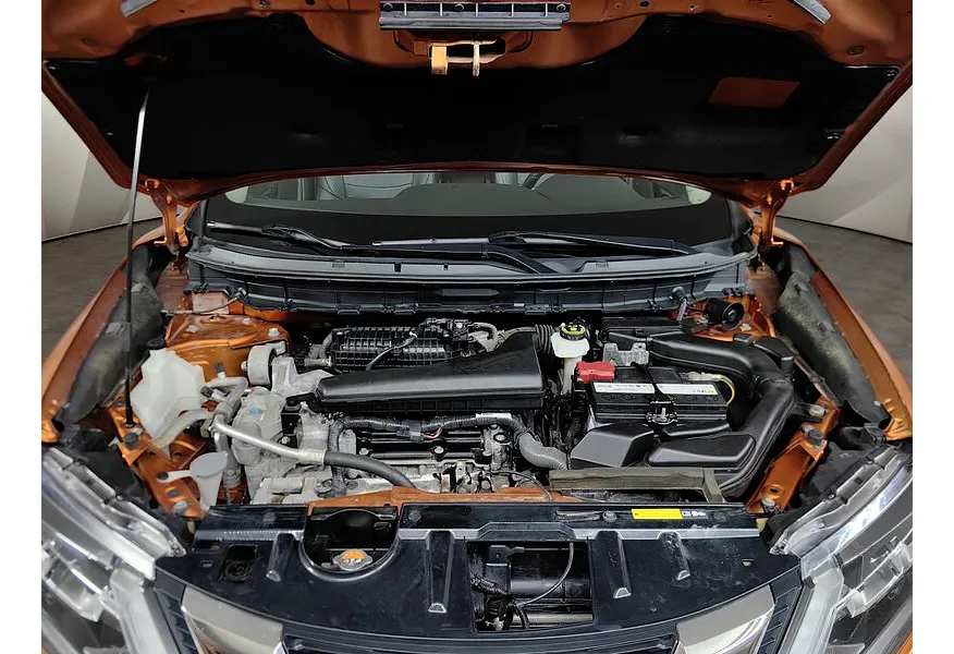 Nissan X-Trail 2.5 CVT AWD (171 л.с.) Оранжевый в АВИЛОН. Слайд №11