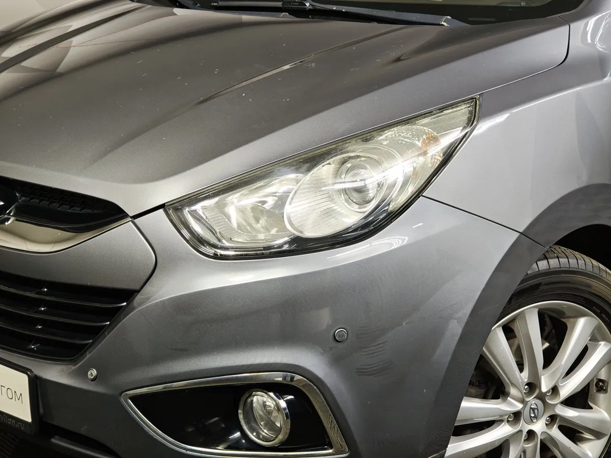 Hyundai ix35 2.0 AT 4WD (150 л.с.) Prestige Серый в АВИЛОН. Слайд №10