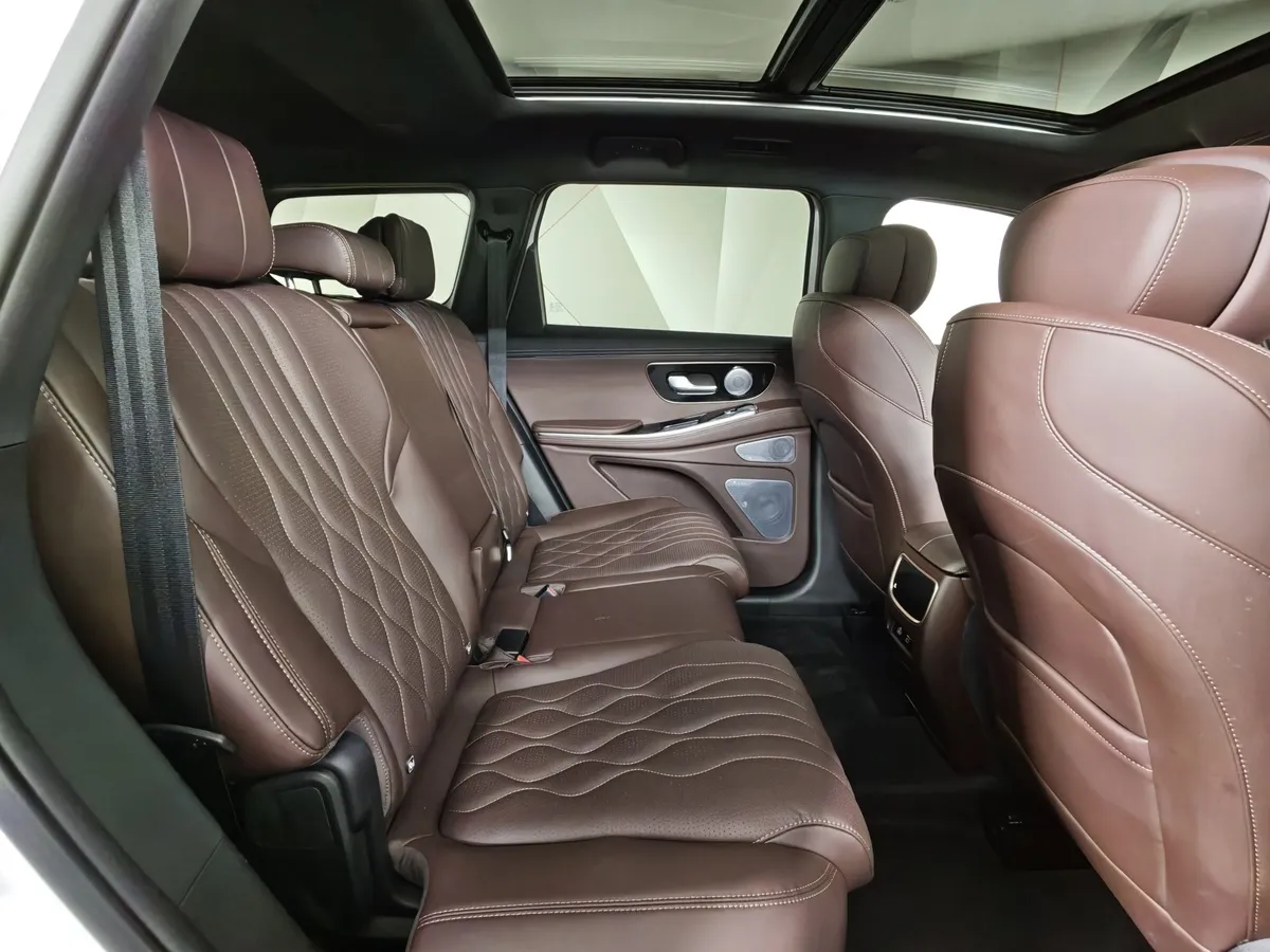 EXEED VX 2.0 AT AWD (249 л.с.) 6 мест Prestige Белый в АВИЛОН. Слайд №15