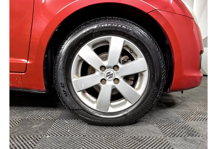 LIVE. Слайд №16