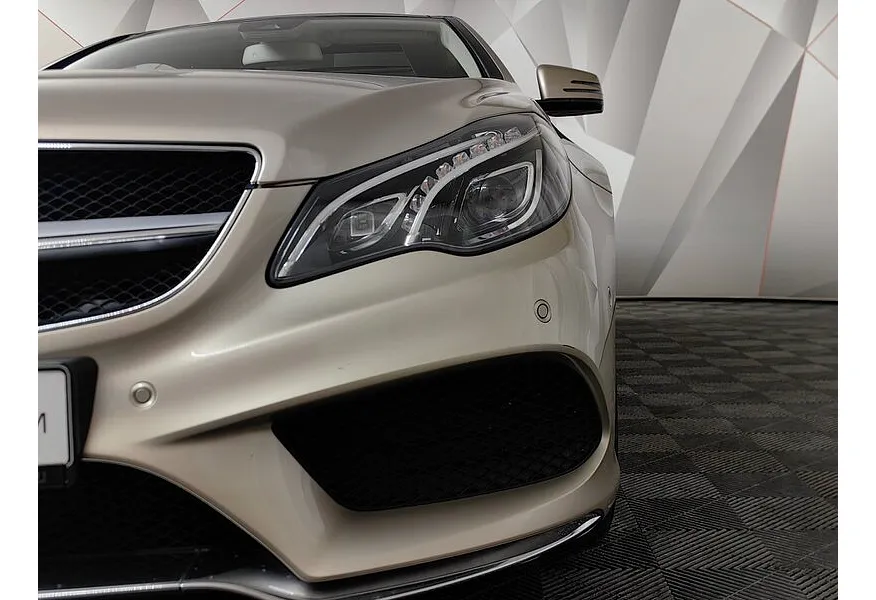 Mercedes-Benz E-Класс E 200 T BlueEfficiency 7G-Tronic Plus (184 л.с.) Желтый в АВИЛОН. Слайд №10