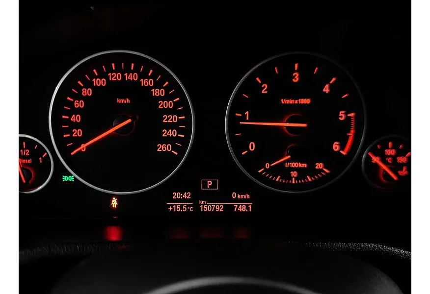 BMW X4 xDrive20d Steptronic (190 л.с.) Белый в АВИЛОН. Слайд №13