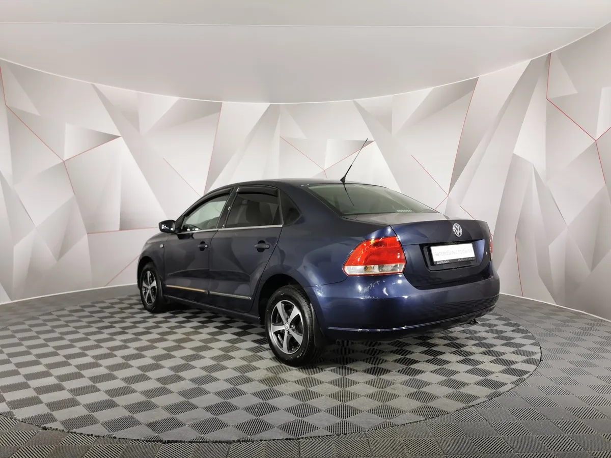 Volkswagen Polo 1.6 MT (105 л.с.) Comfortline Синий в АВИЛОН. Слайд №4