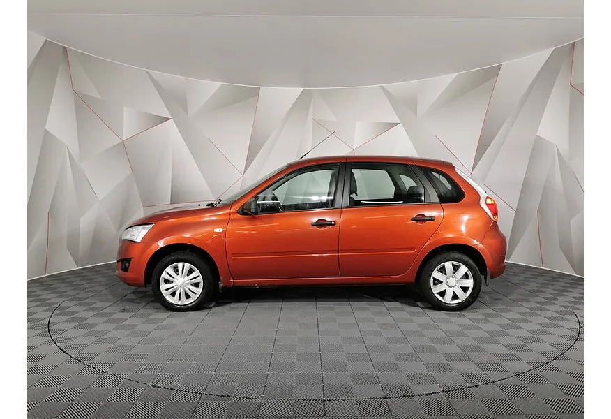 LIVE. Слайд №3