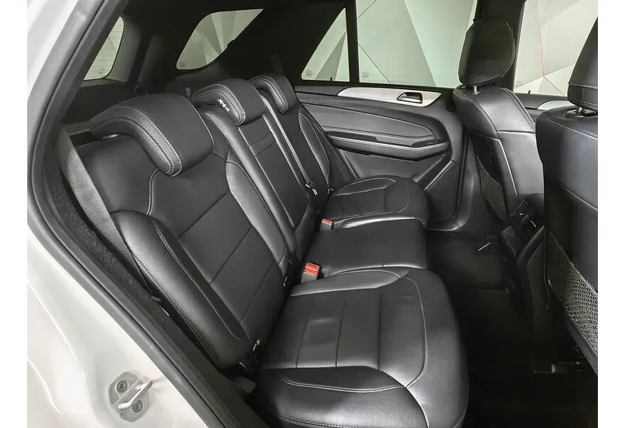 Mercedes-Benz GLE 400 4MATIC 9G-TRONIC (333 л.с.) Особая серия Белый в АВИЛОН. Слайд №16