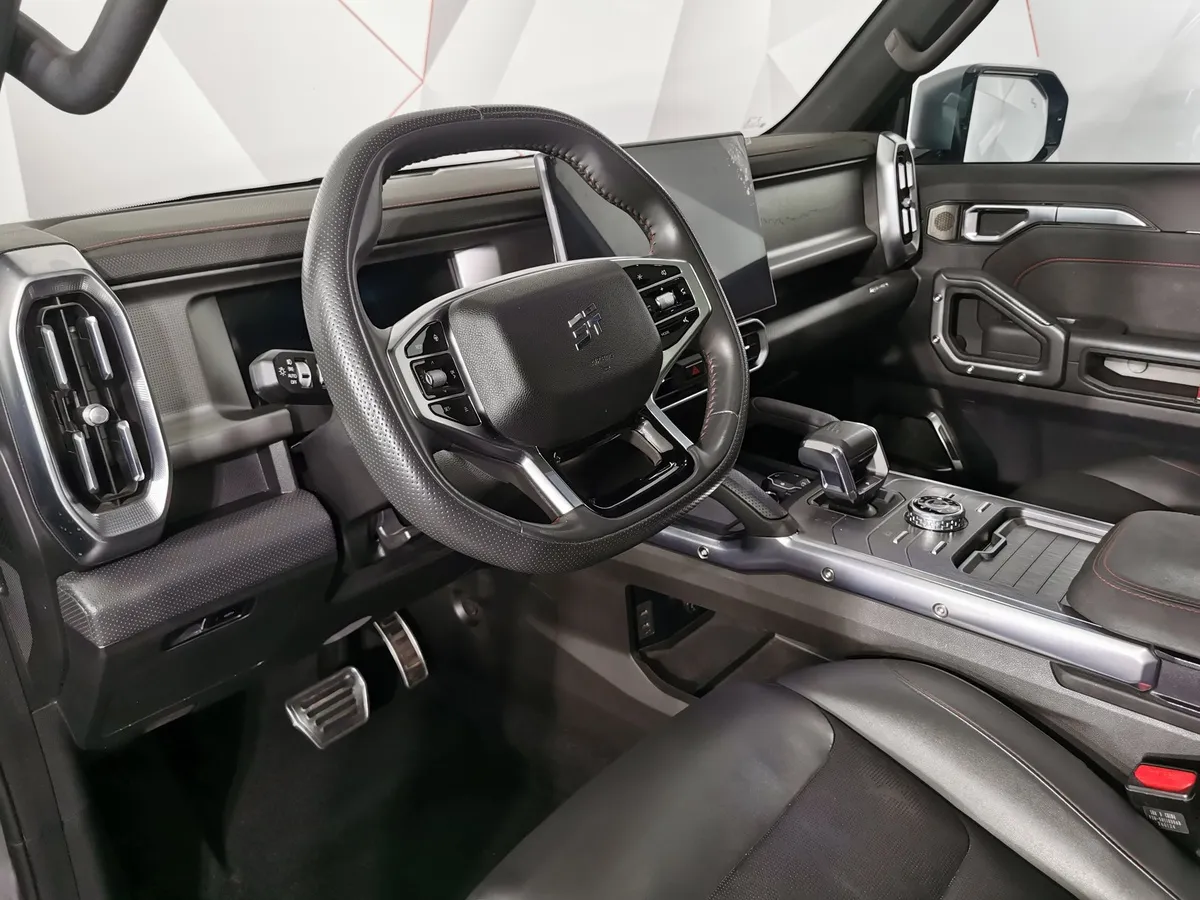 JETOUR T2 2.0T 7DCT AWD (245 л.с.) Престиж Серый в АВИЛОН. Слайд №18