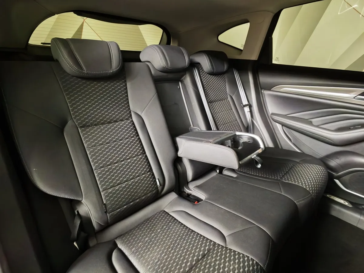 Haval F7 1.5 AT 2WD (150 л.с.) Comfort Серый в АВИЛОН. Слайд №16