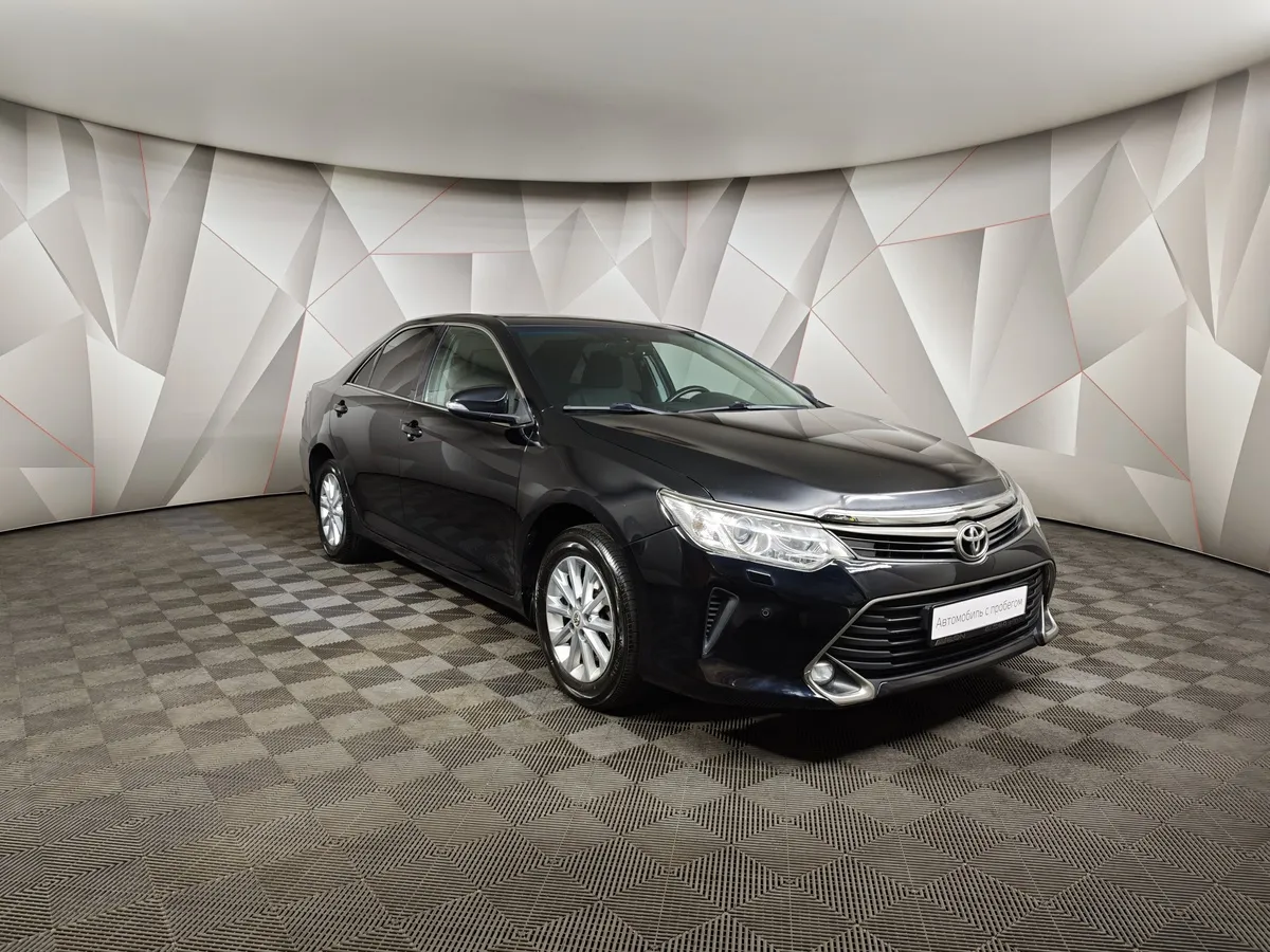 Toyota Camry 2.5 AT (181 л.с.) Черный в АВИЛОН. Слайд №3