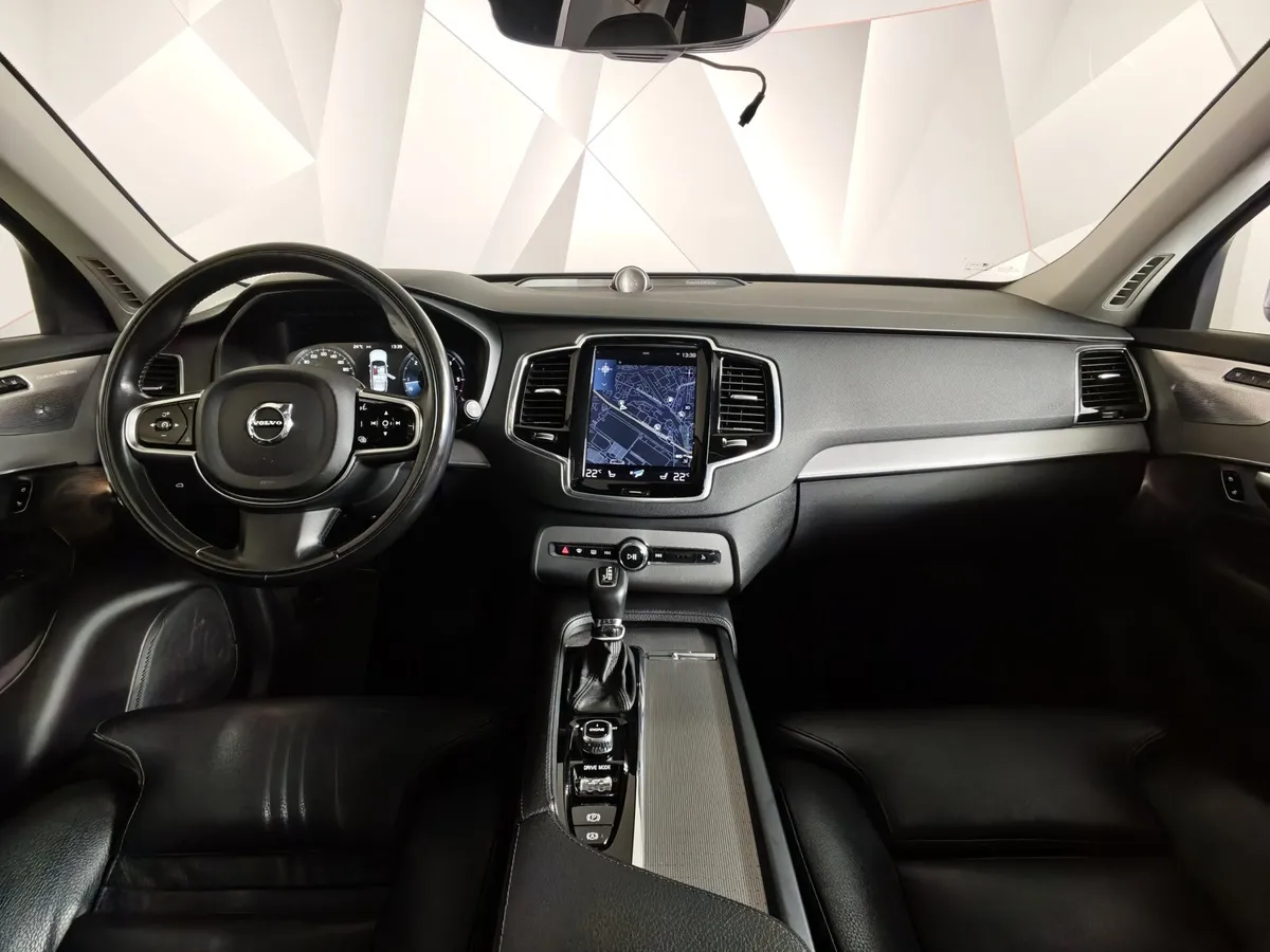 Volvo XC90 2.0 AT AWD D5 (5 мест) (225 л.с.) Inscription Коричневый в АВИЛОН. Слайд №14
