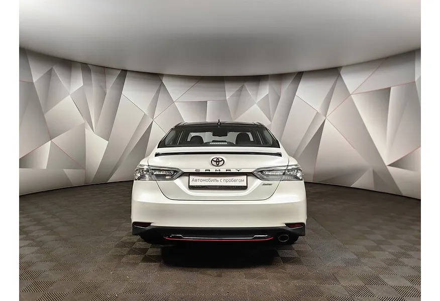 Toyota Camry 2.5 AT (181 л.с.) Белый в АВИЛОН. Слайд №6
