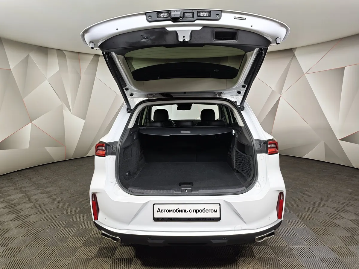 EXEED TXL 2.0 DCT7 AWD (197 л.с.) Sport Edition Белый в АВИЛОН. Слайд №11