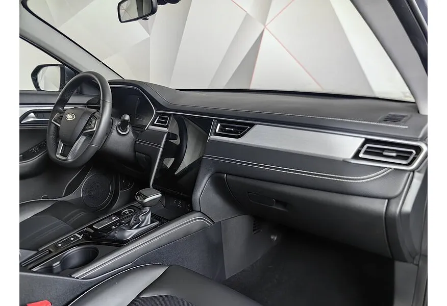 LIVE. Слайд №8