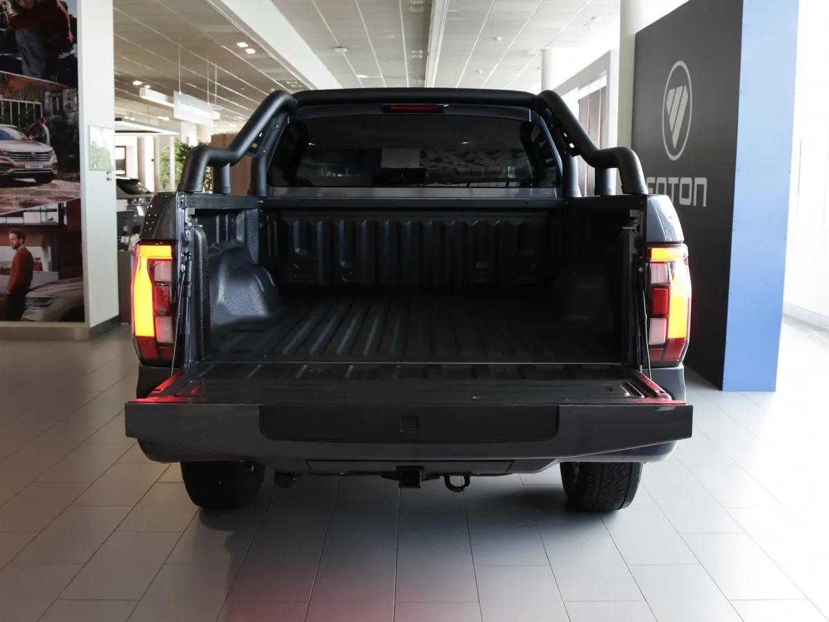 Foton Tunland V7 2.0d AT 4WD (159 л.с.) Extreme Серый в АВИЛОН. Слайд №13