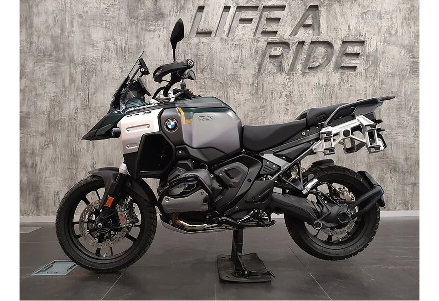 BMW Motorrad R 1300 GS Adventure R 1300 GS Adventure 1300 см³ (145) 1300 Зеленый в АВИЛОН. Слайд №3