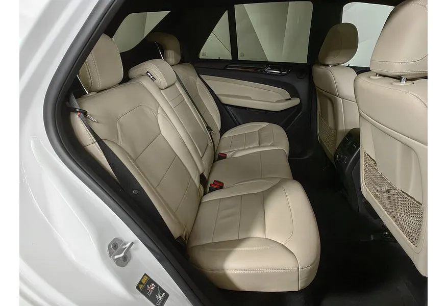 Mercedes-Benz M-Класс ML 300 BlueEfficiency 7G-Tronic Plus 4Matic (249 л.с.) Белый в АВИЛОН. Слайд №15
