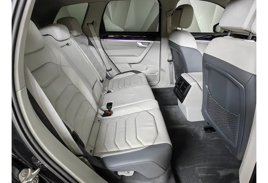 АВИЛОН - Volkswagen Touareg 3.0 V6 TDI Tiptronic 4Motion (249 л.с.) R-Line Черный - slide 12