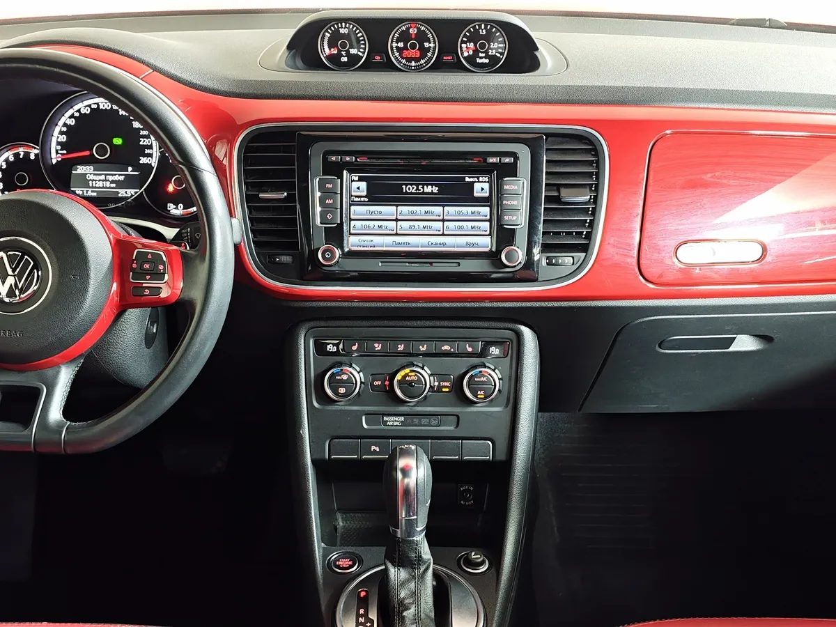 Volkswagen Beetle 1.2 TSI BlueMotion DSG (105 л.с.) Красный в АВИЛОН. Слайд №14